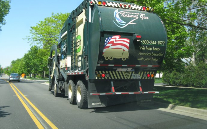 Groot Disposal Company Mack front end loader garbage truck… | Flickr